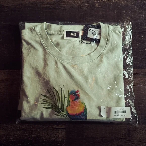 KITH Miami Parrot Box Logo Vintage Tee • Store Exclusive • Mint • 2025